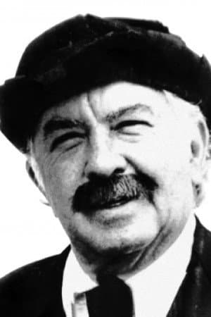 Ernesto Albán profile