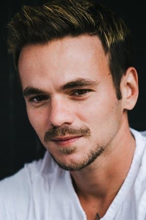 Julian Robino profile