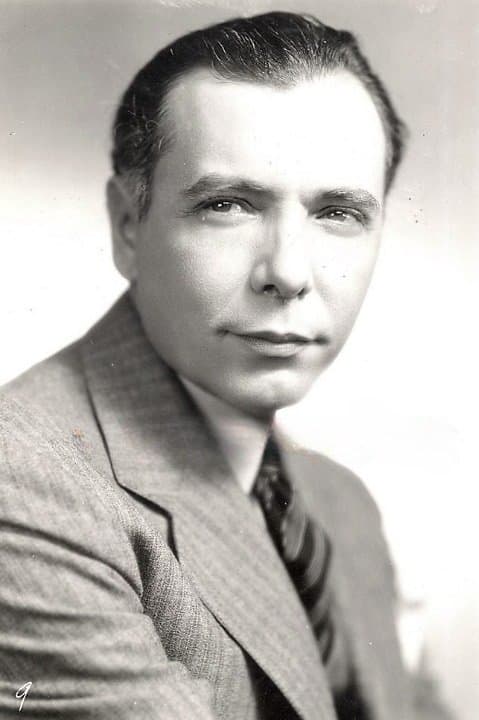 Georges Renavent profile