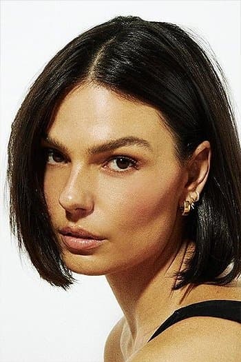 Isis Valverde profile