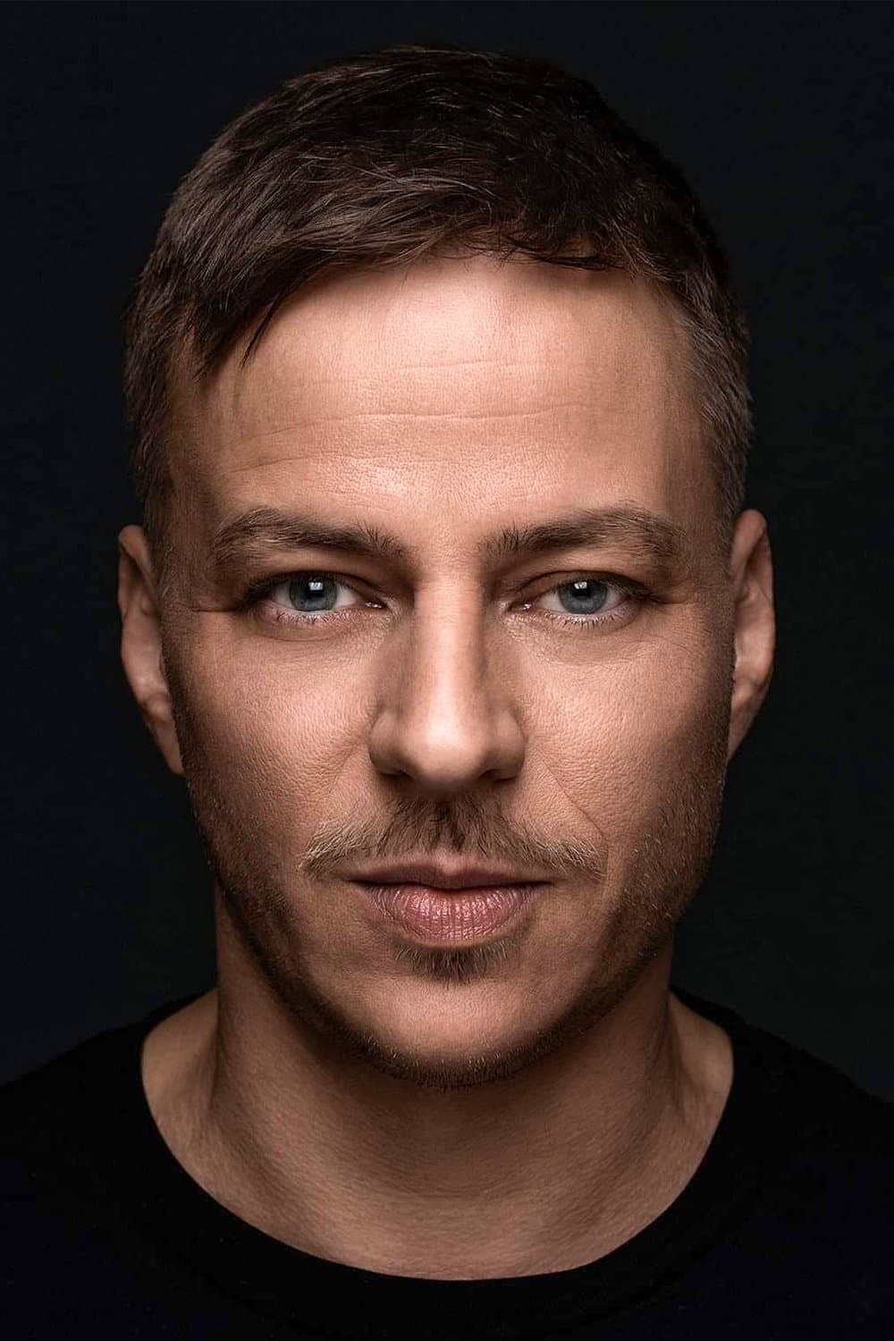 Tom Wlaschiha profile