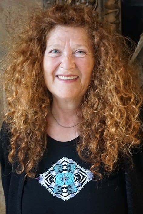 Evelyne Didi profile