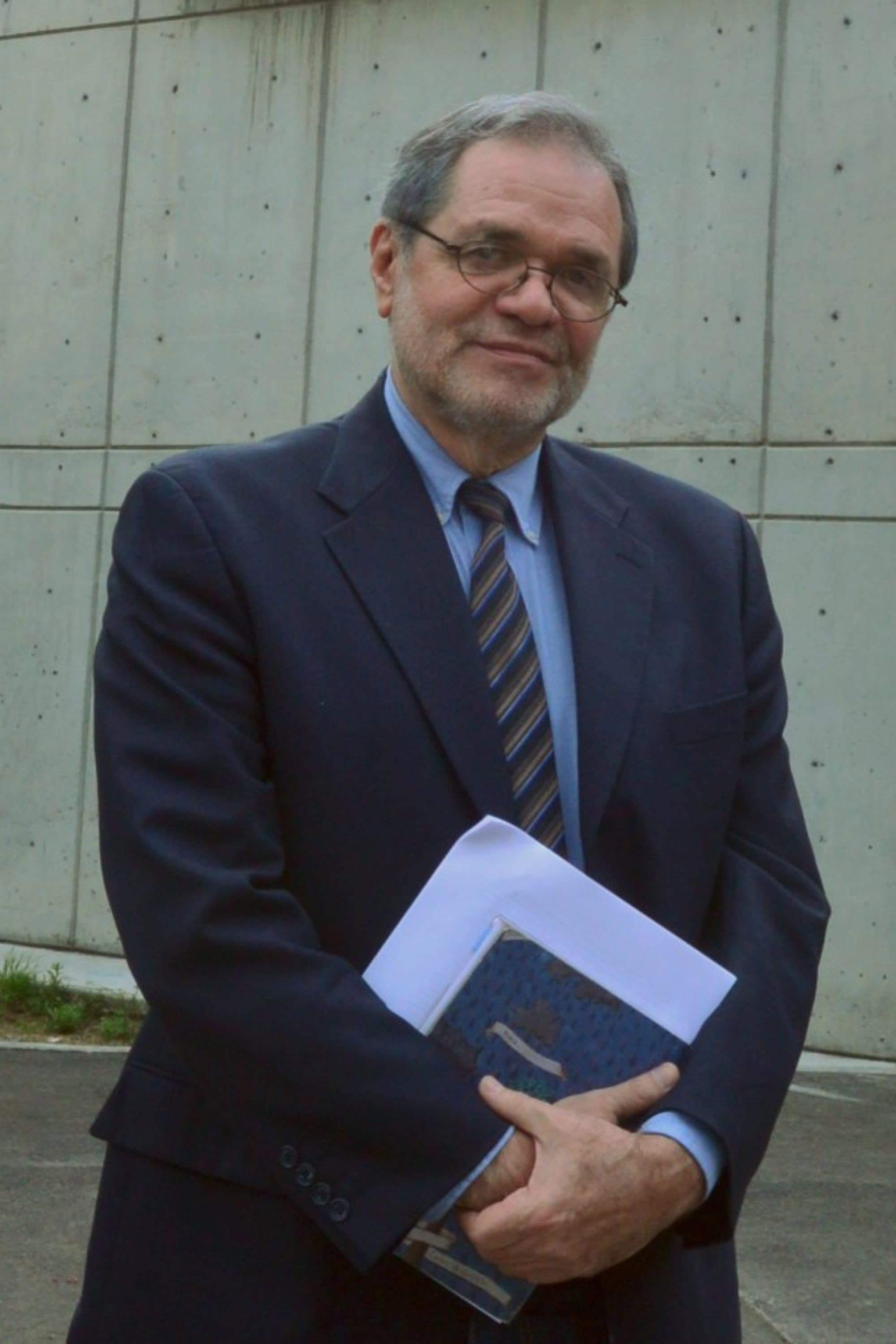 Manuel Elías López Monroy profile