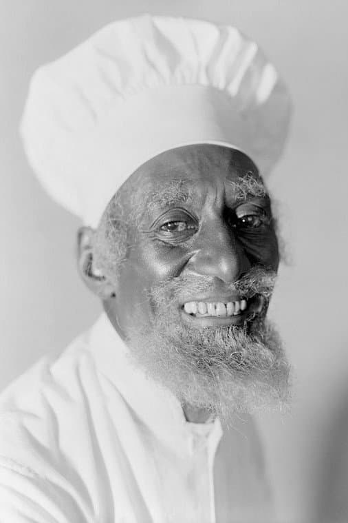 Leigh Whipper profile