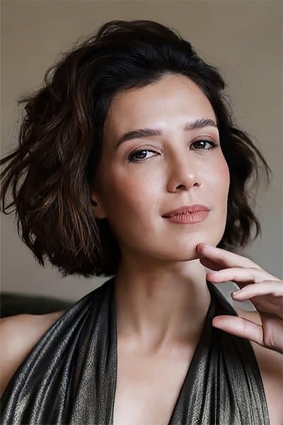 Marjorie Estiano profile