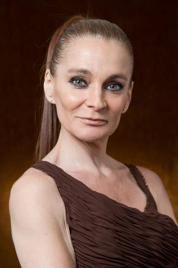 Adriana Mascialino profile