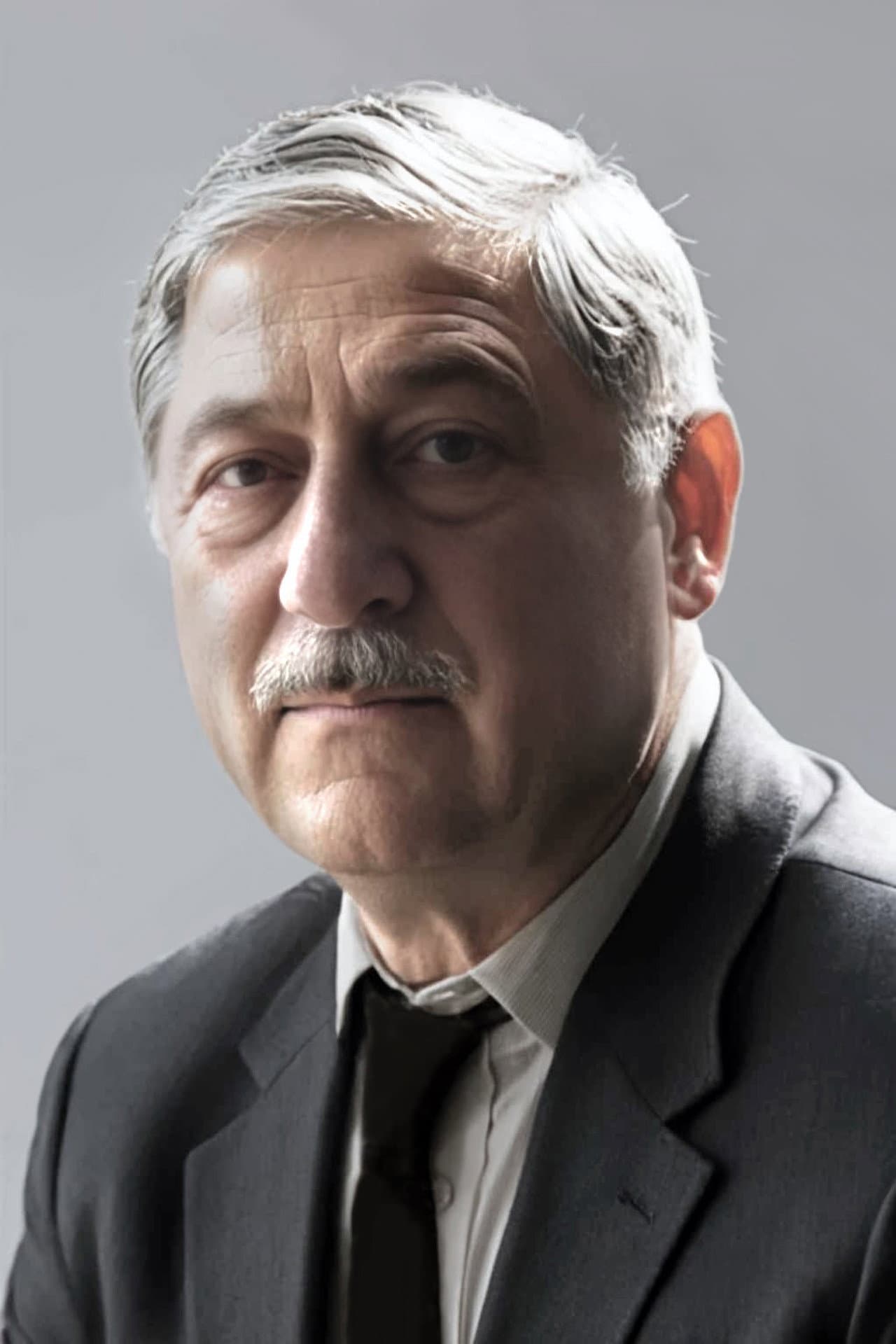 Noël Favrelière profile