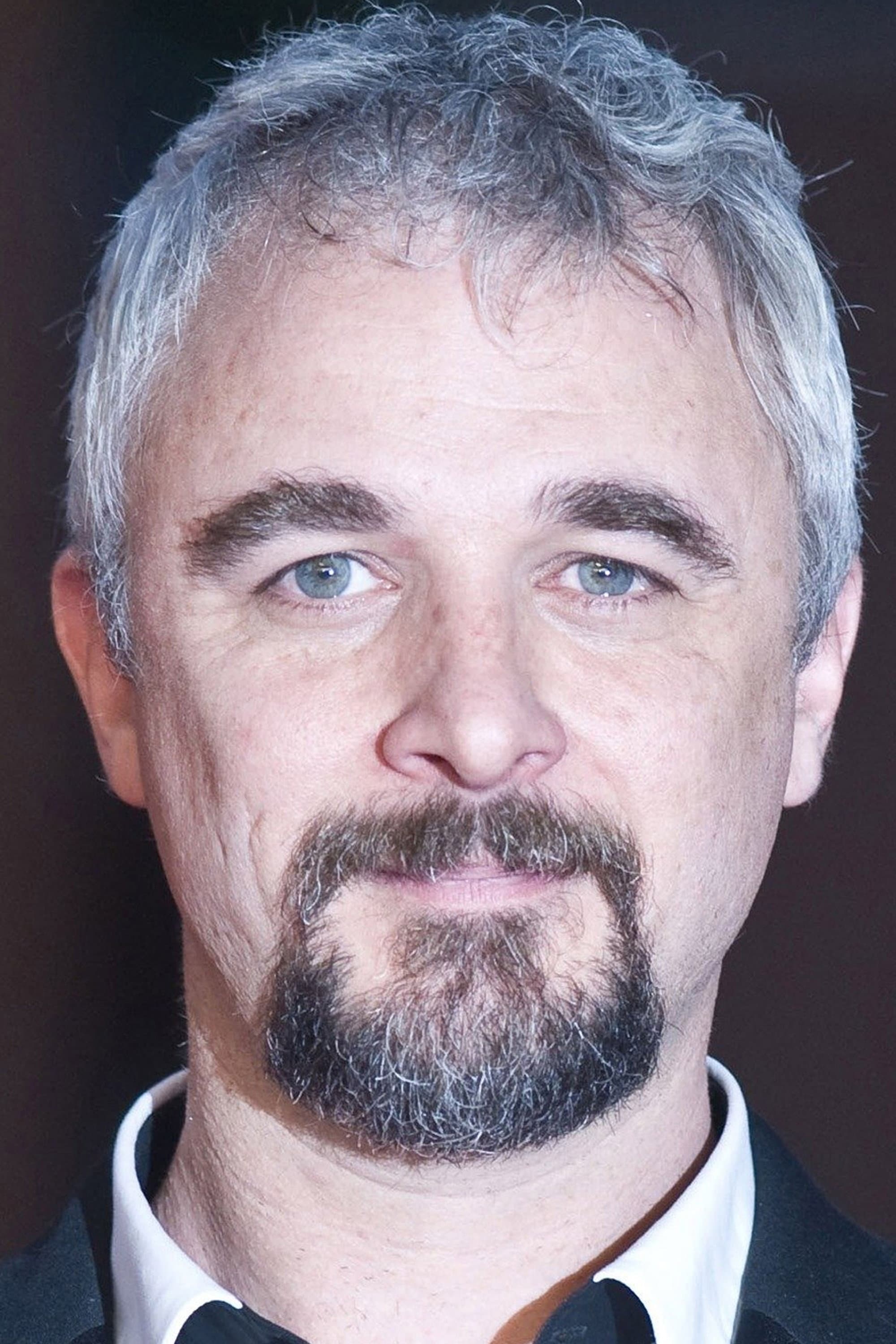 Michael Rowe profile