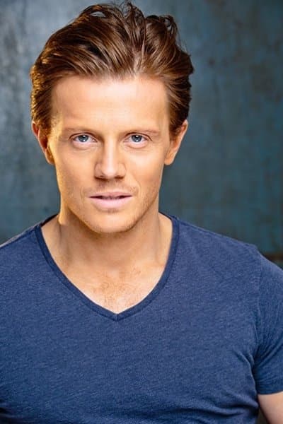 Zachary Garred profile