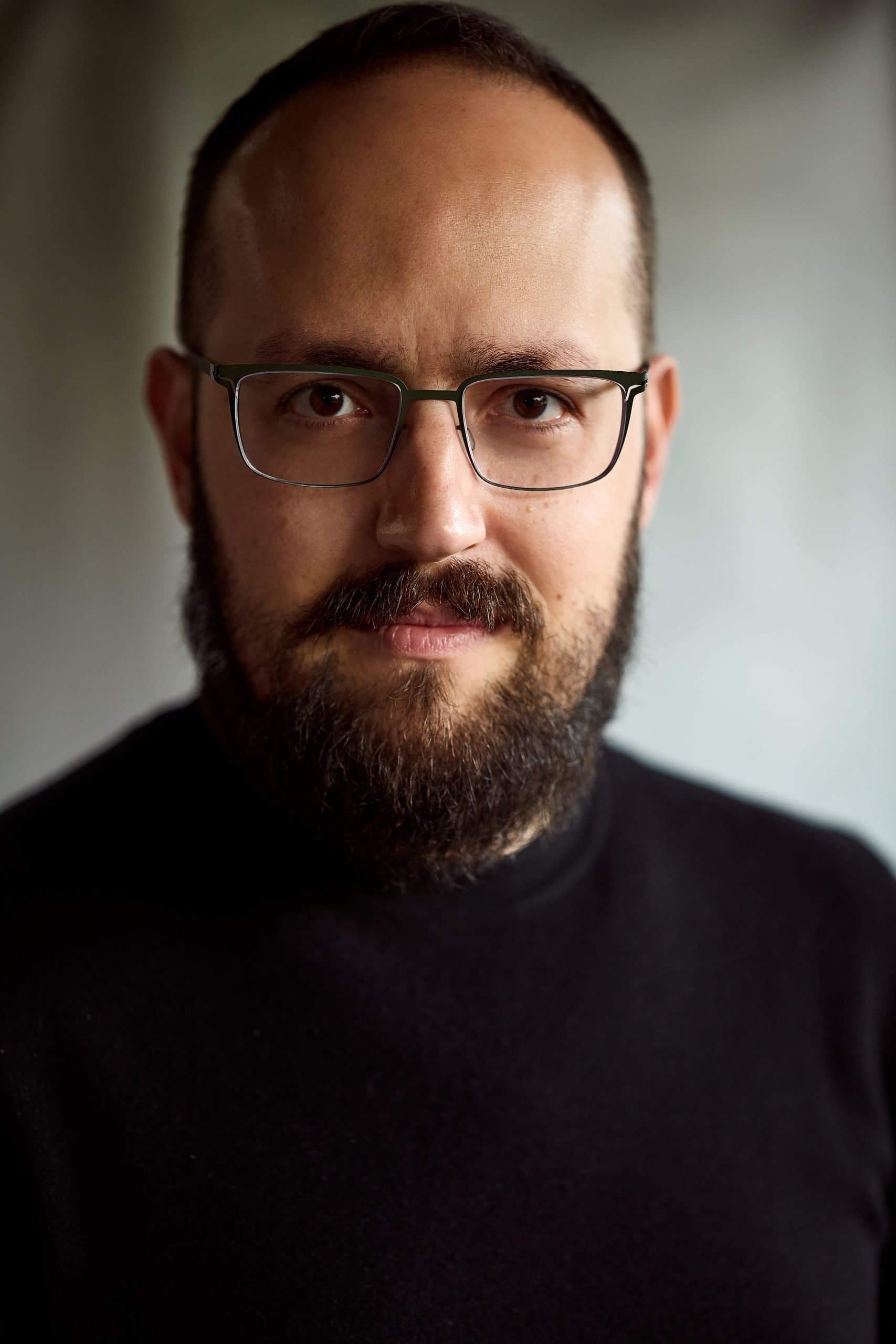 Joseph Trapanese profile