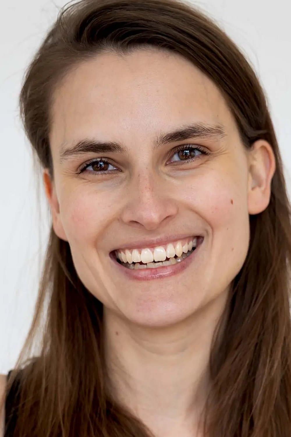 Karoline Leth profile