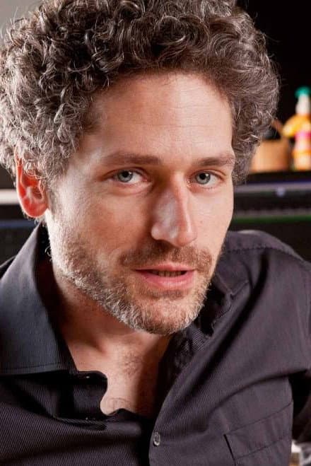 Nils Kacirek profile