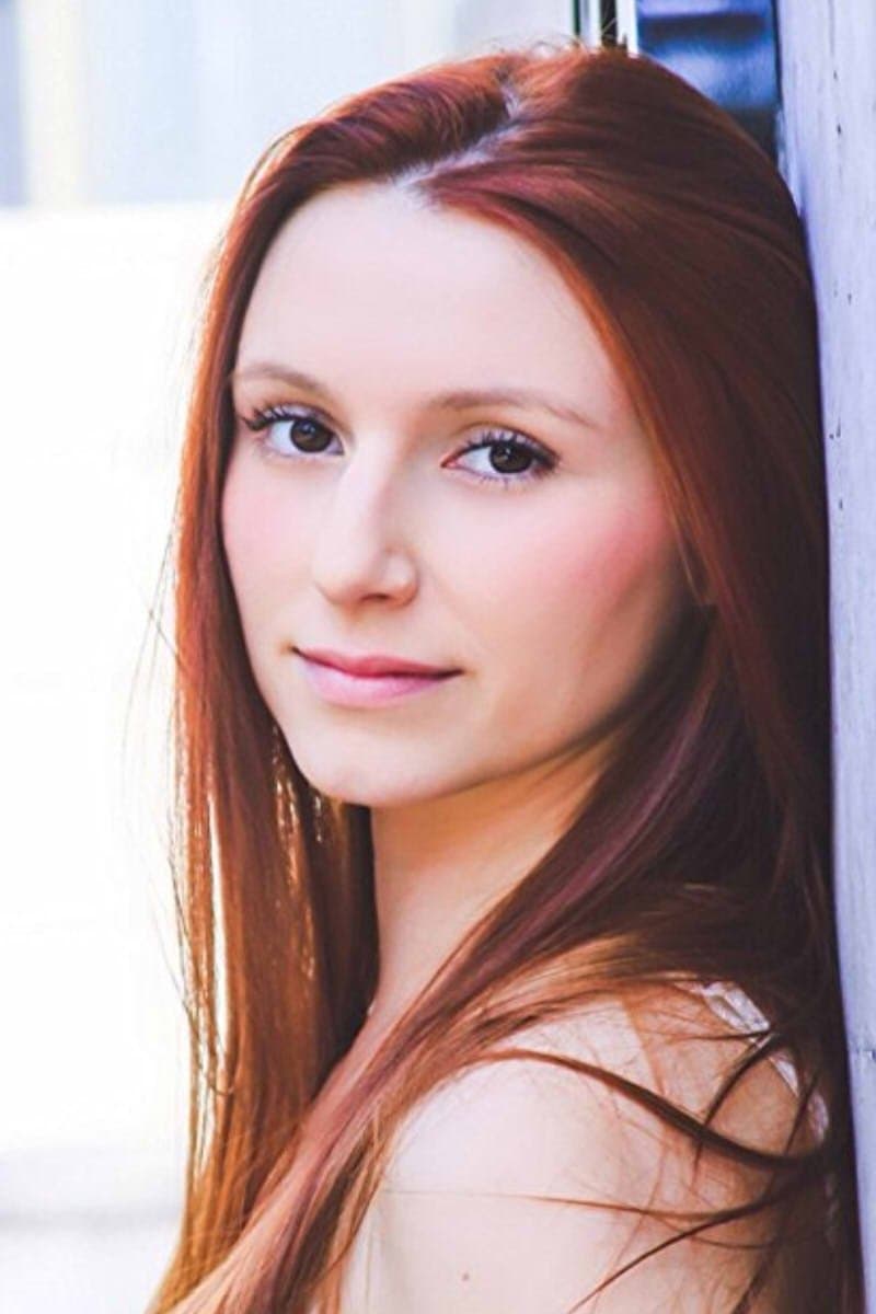 Macarena Carrere profile