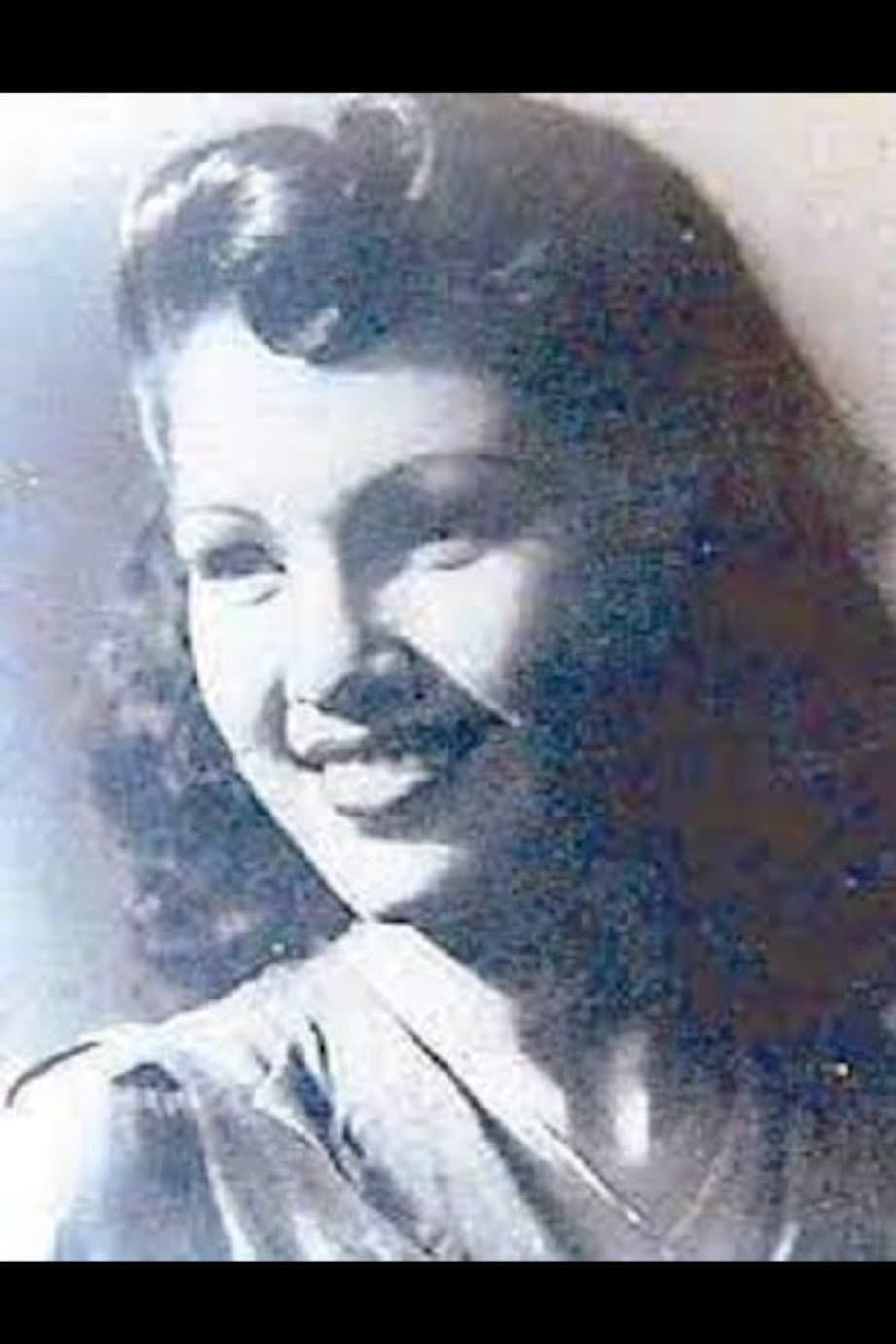 Elvira Reyes profile