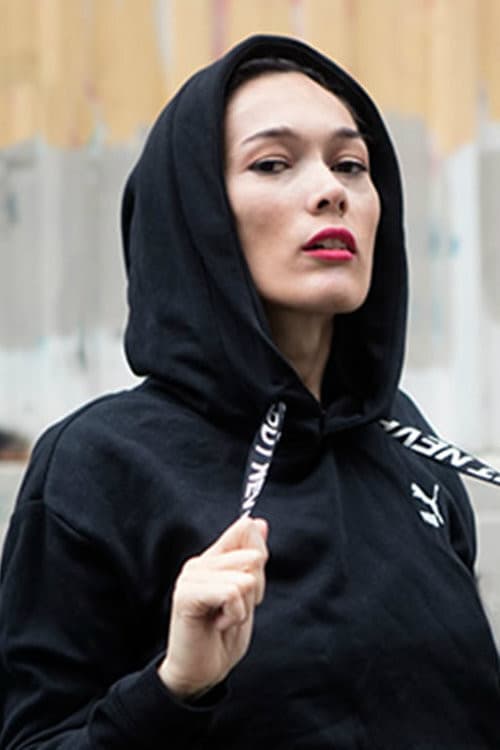 Elif Domanic profile