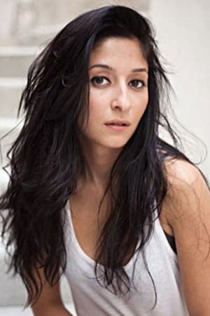 Derya Ayverdi profile