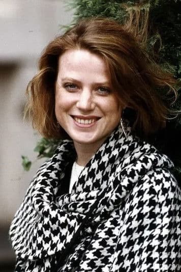 Lynda Steadman profile