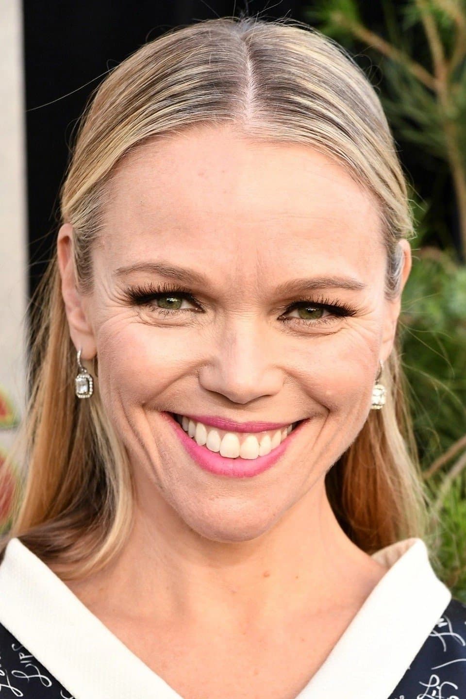 Lauren Bowles profile