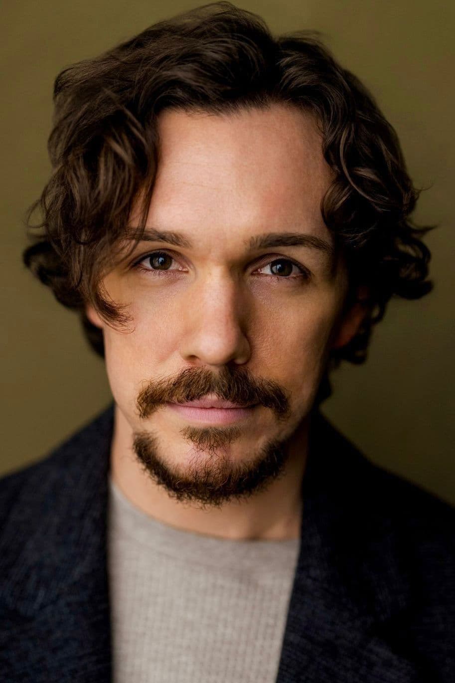 Alister Hawke profile