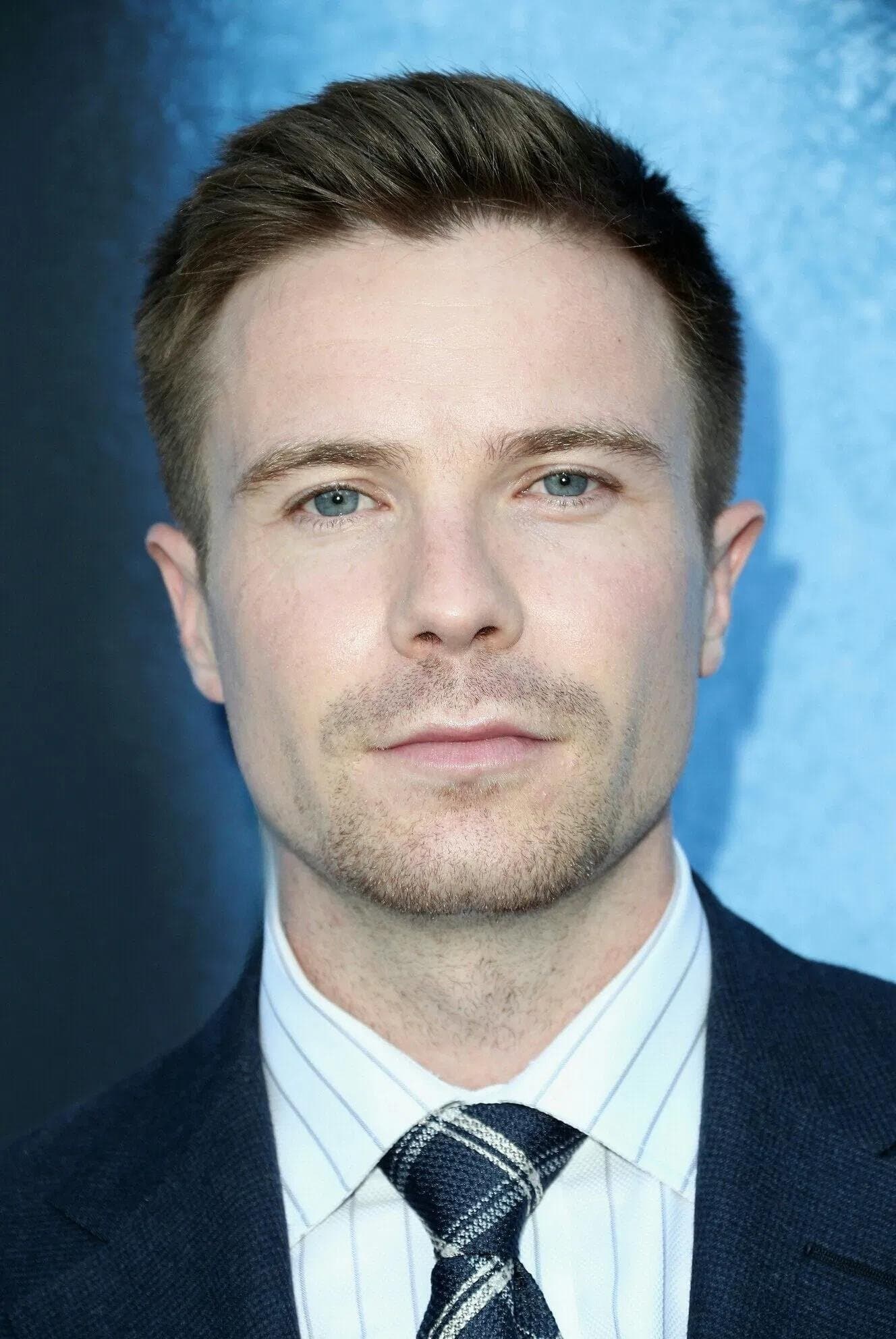 Joe Dempsie profile