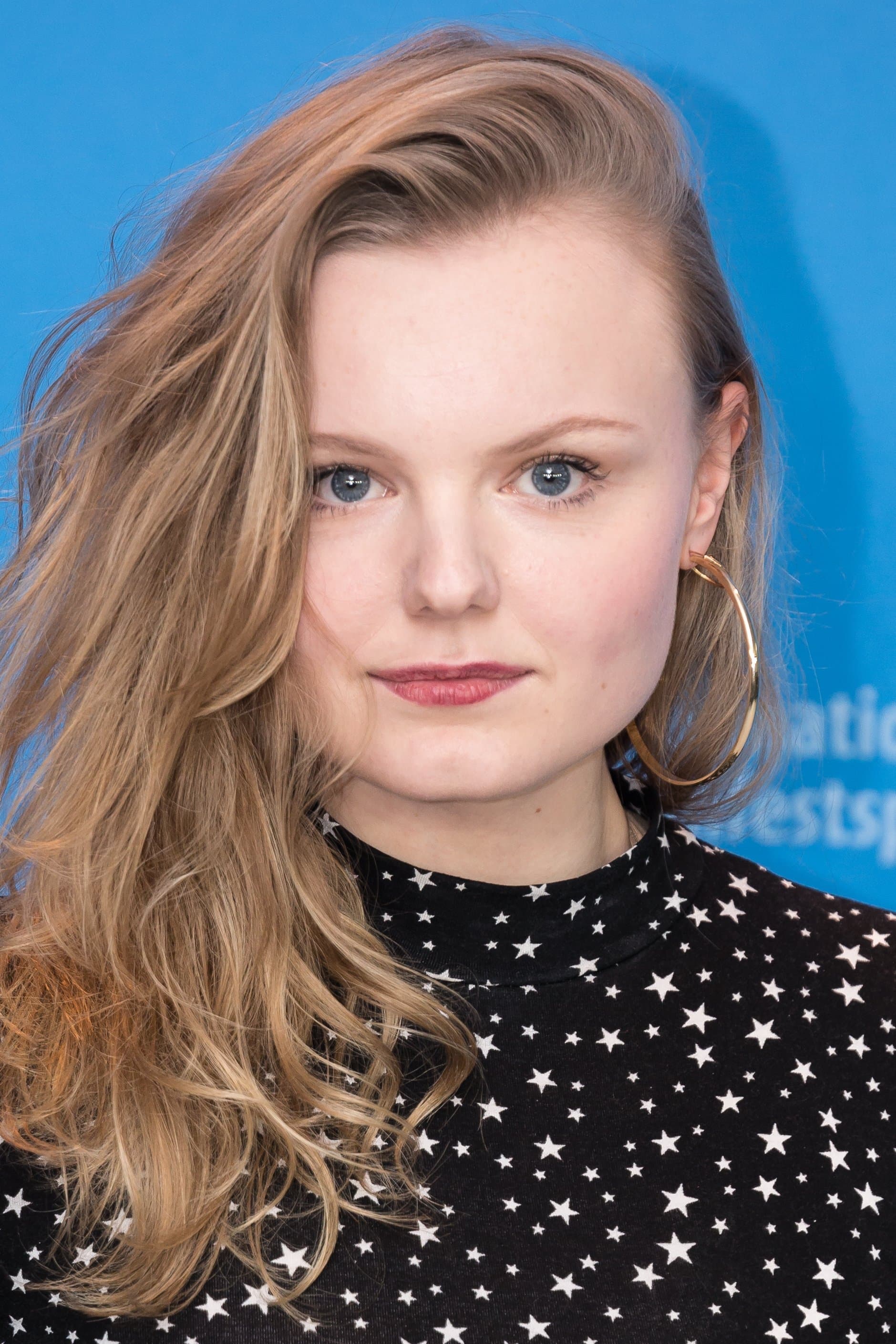 Maria Dragus profile