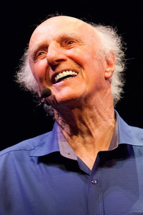 Gilles Vigneault profile