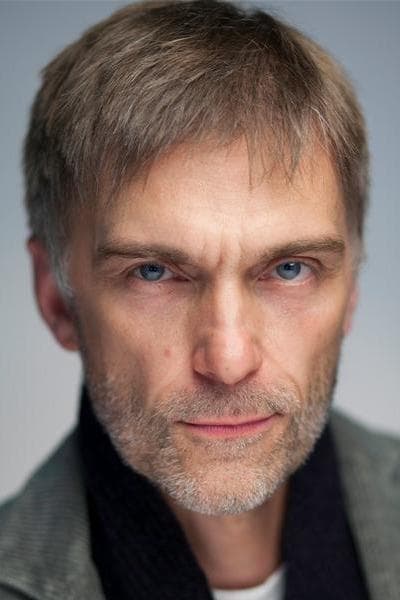 James Simmons profile