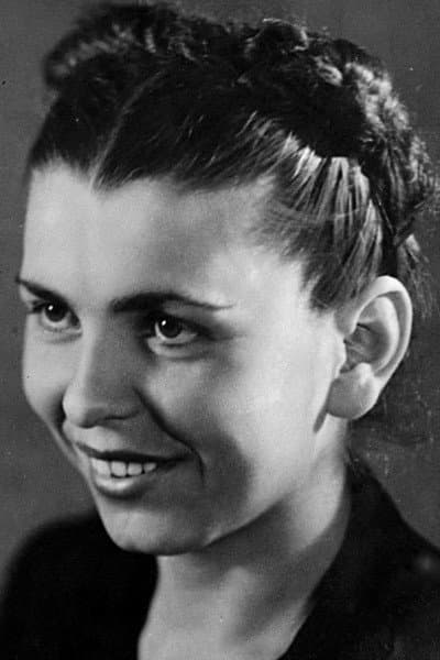 Violeta Manushi profile