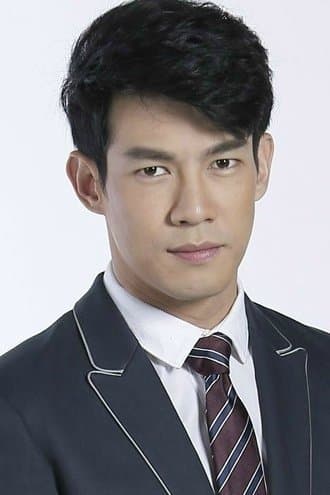 Nut Devahastin Na Ayutthaya profile