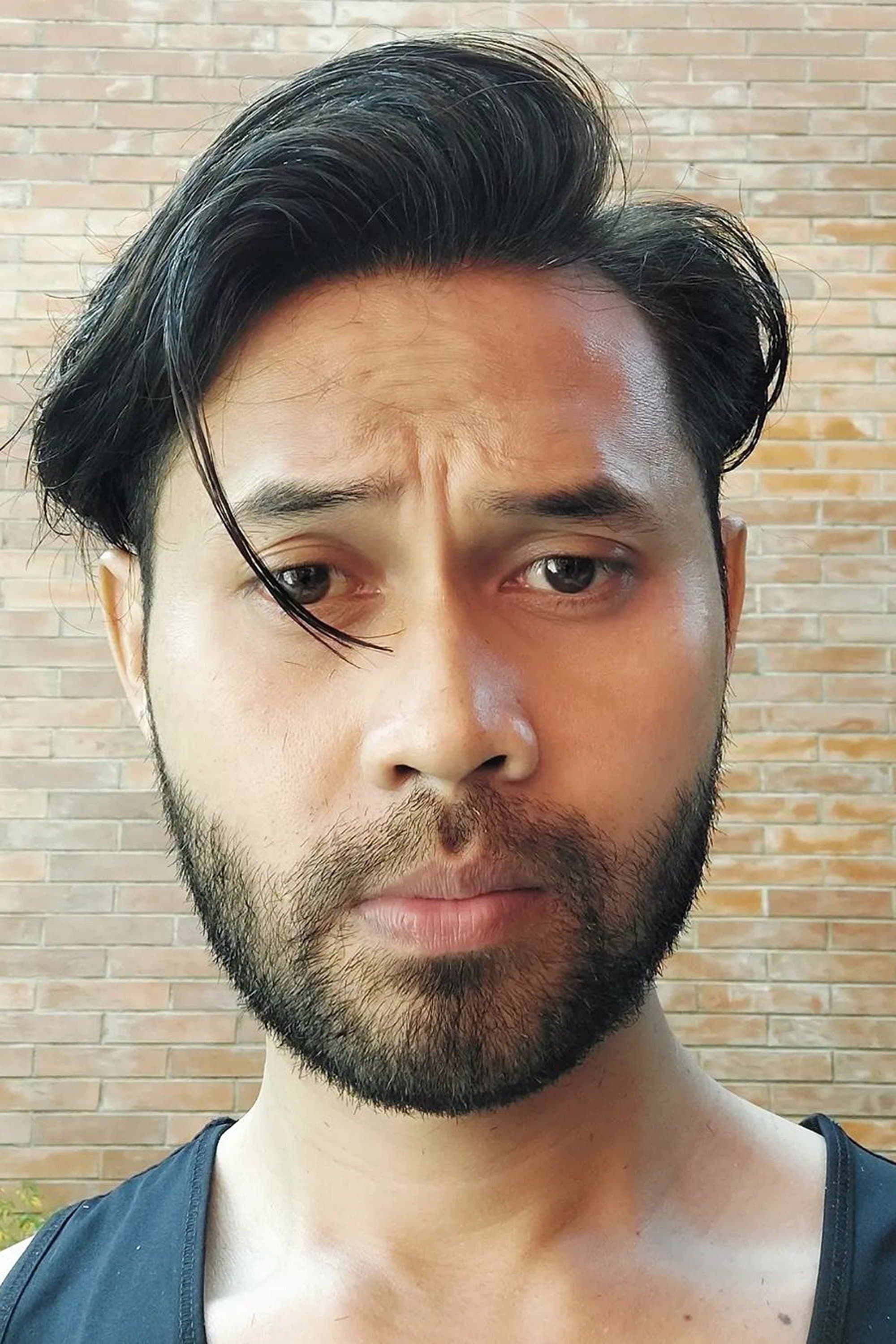 Adhin Abdul Hakim profile