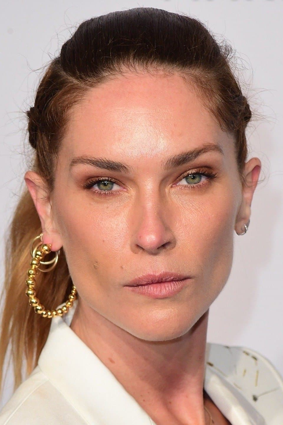 Erin Wasson profile