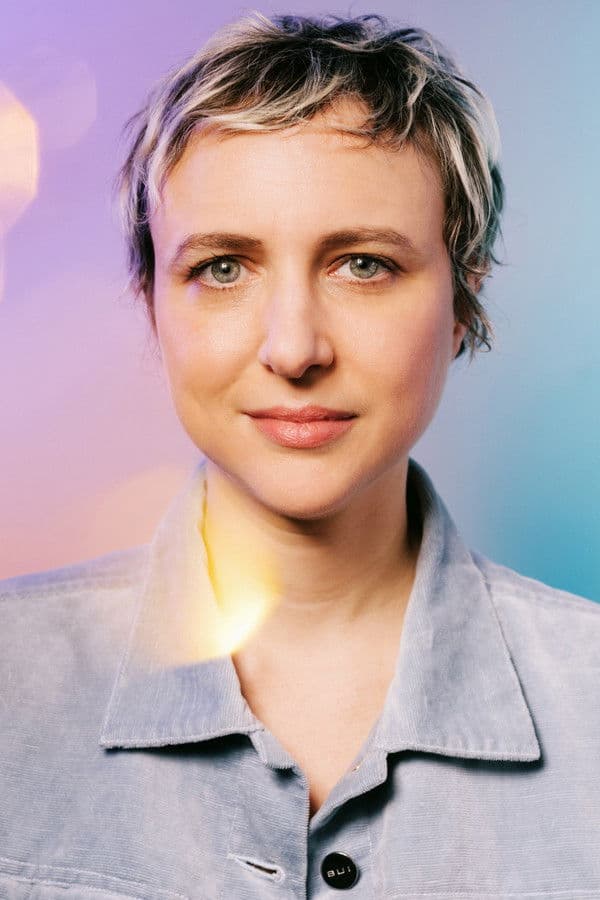 Léa Domenach profile