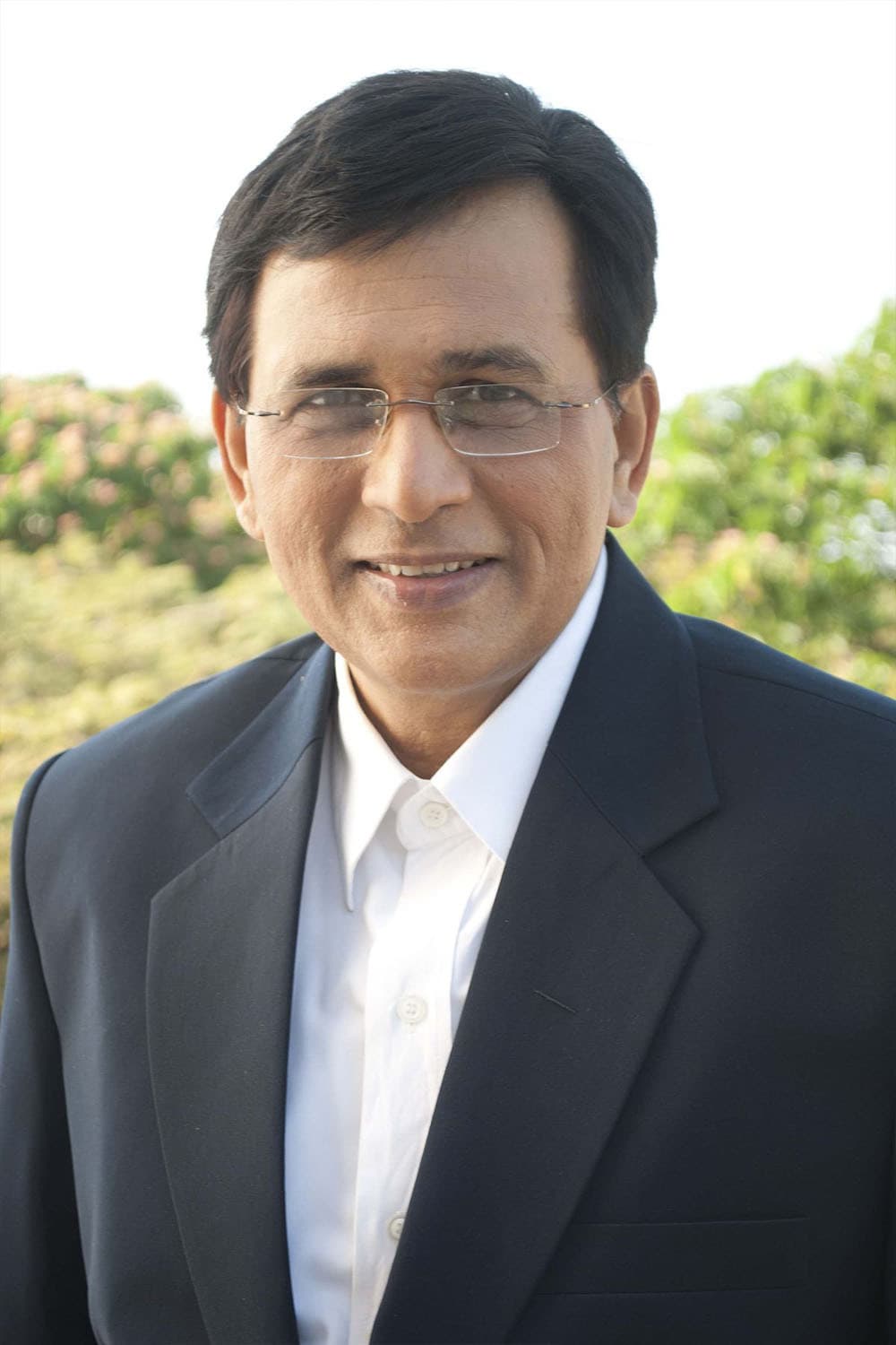 Dinesh Kaushik profile