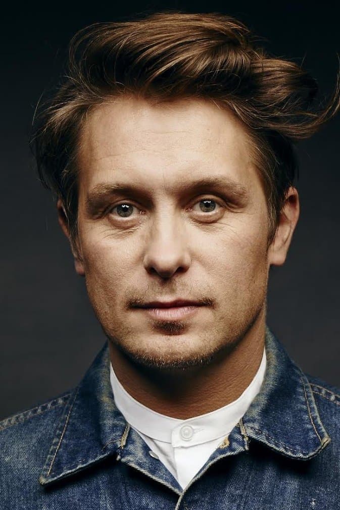 Mark Owen profile