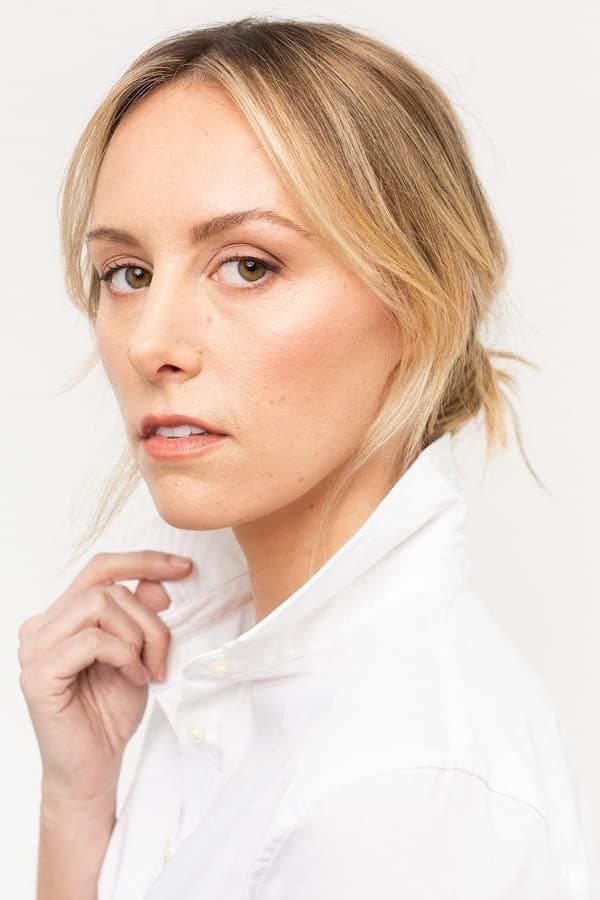 Laura Kennon profile