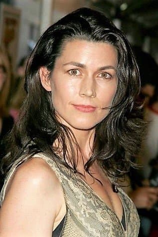 Arabella Holzbog profile