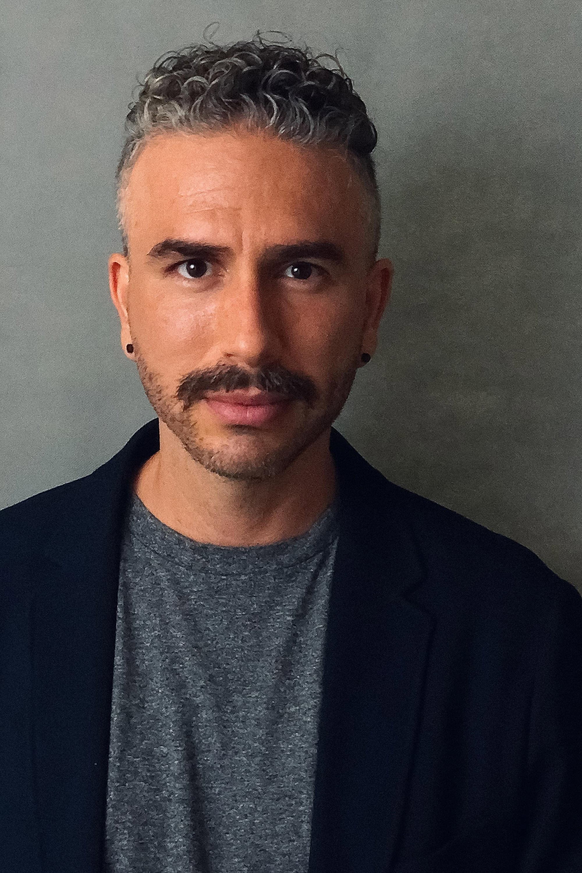 Ruben Navarro profile