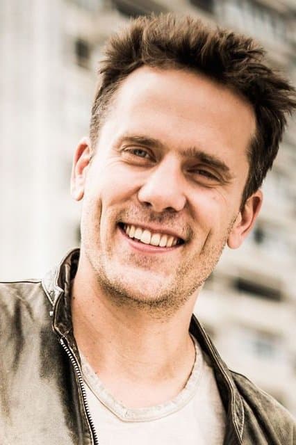 Manuel Löwensberg profile