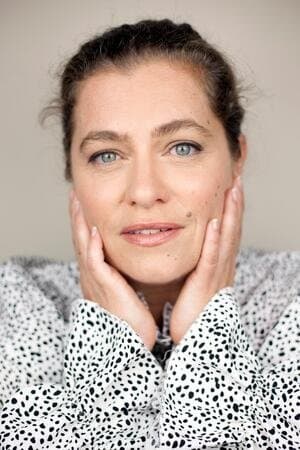 Laure Rivaud-Pearce profile