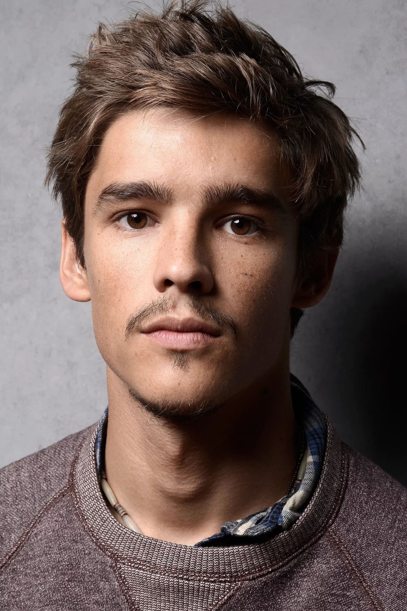 Brenton Thwaites profile