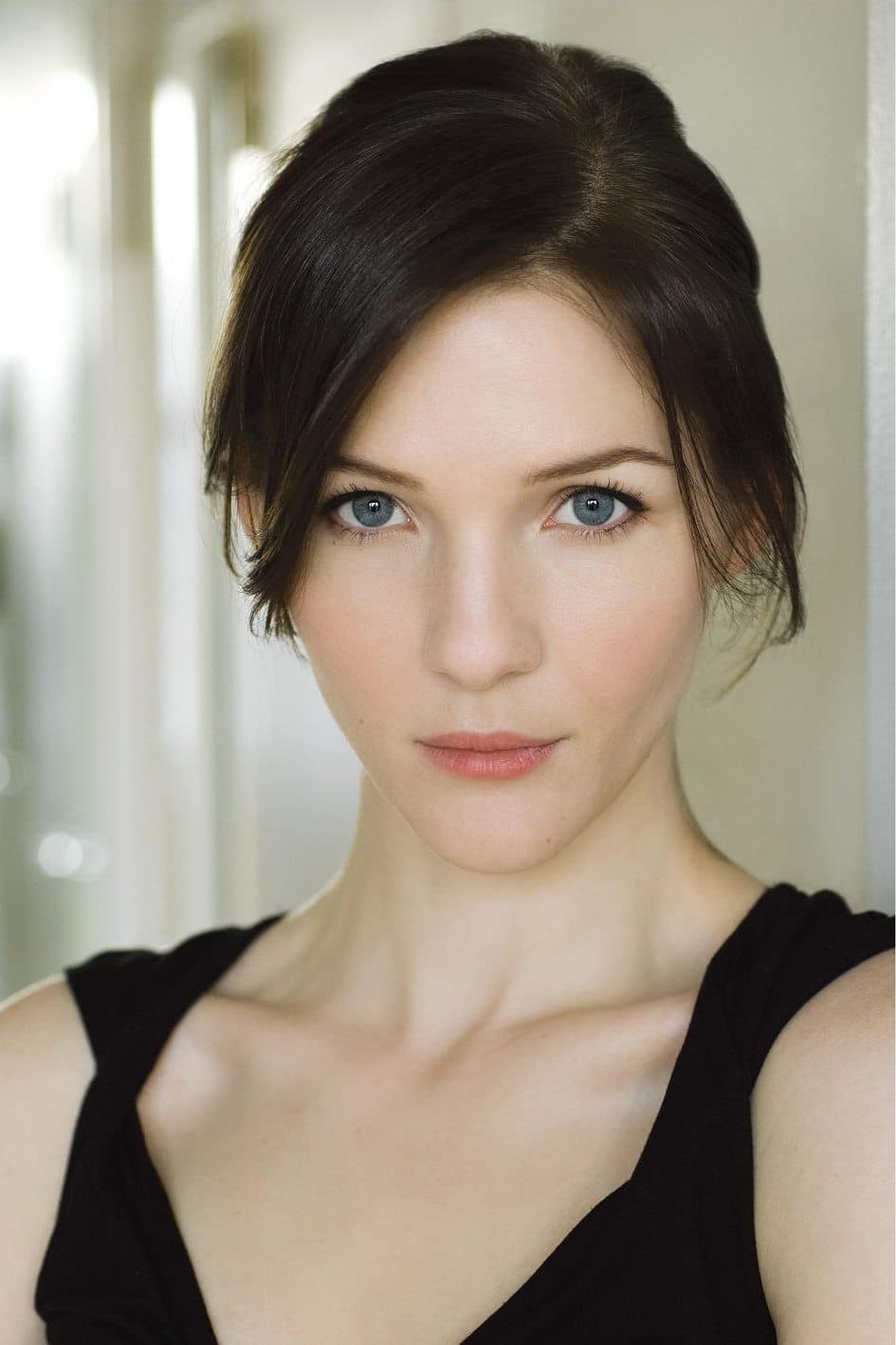 Jessica Collins profile