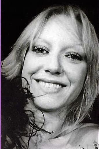 Christa Leem profile