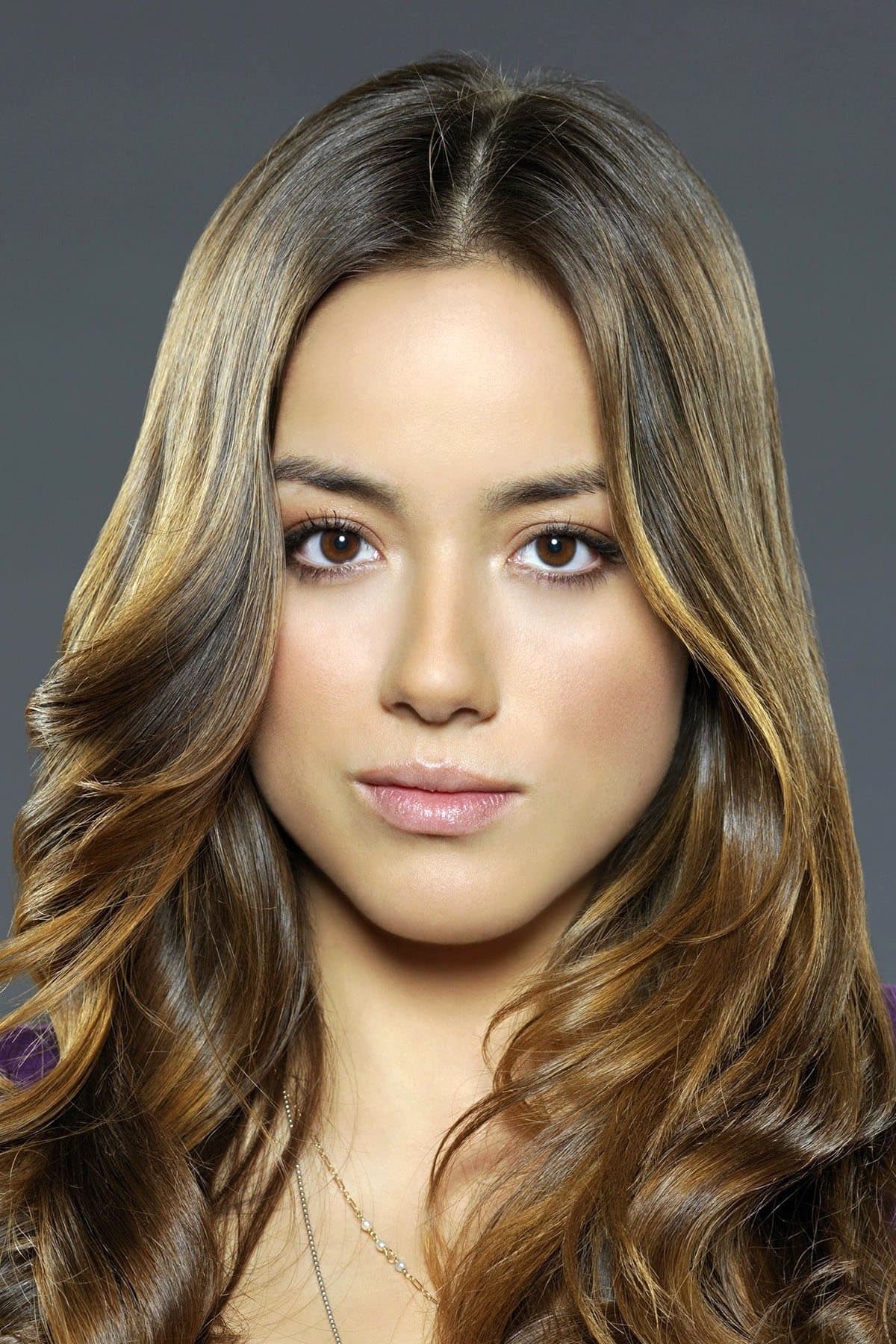 Chloe Bennet profile