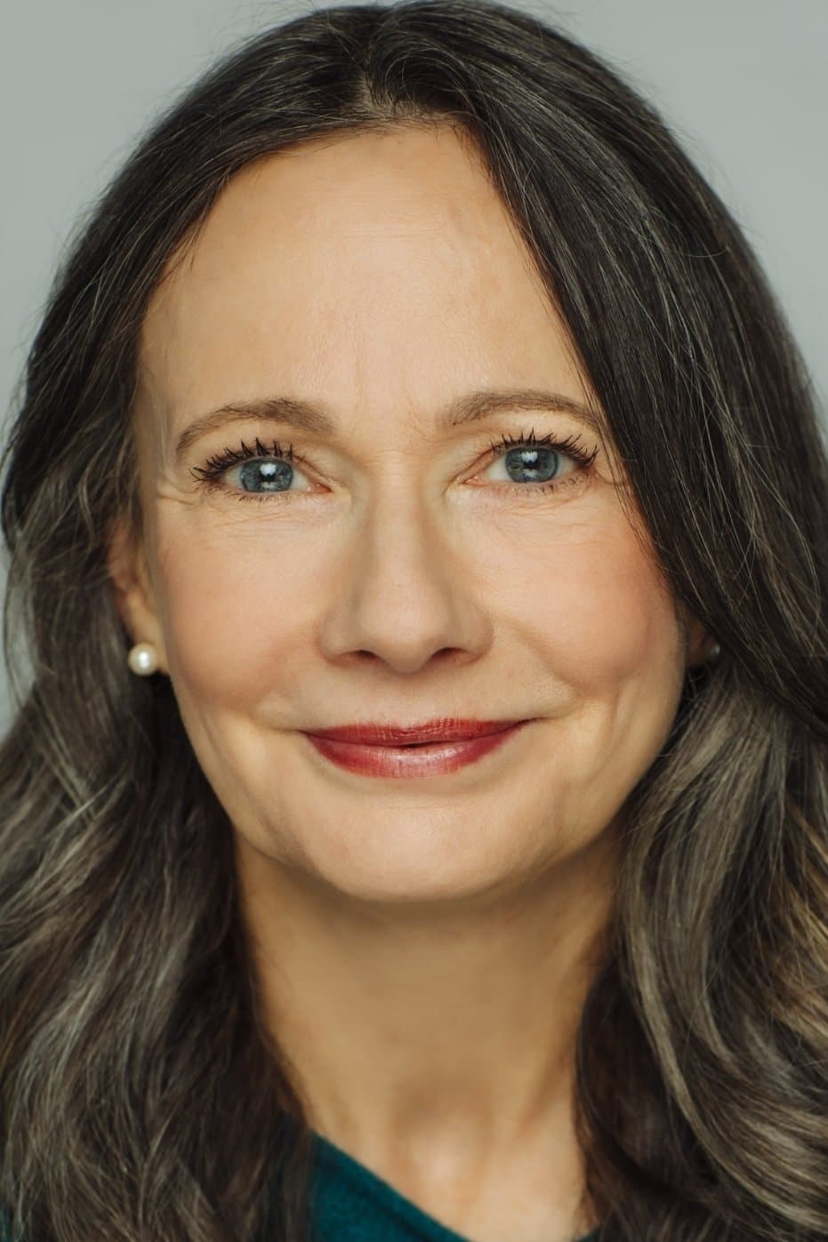 Miriam Smith profile