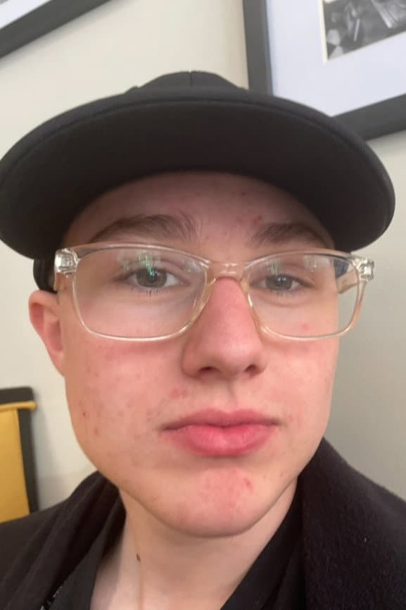 Holden Flosi profile