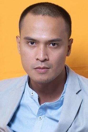 Chester Grecia profile