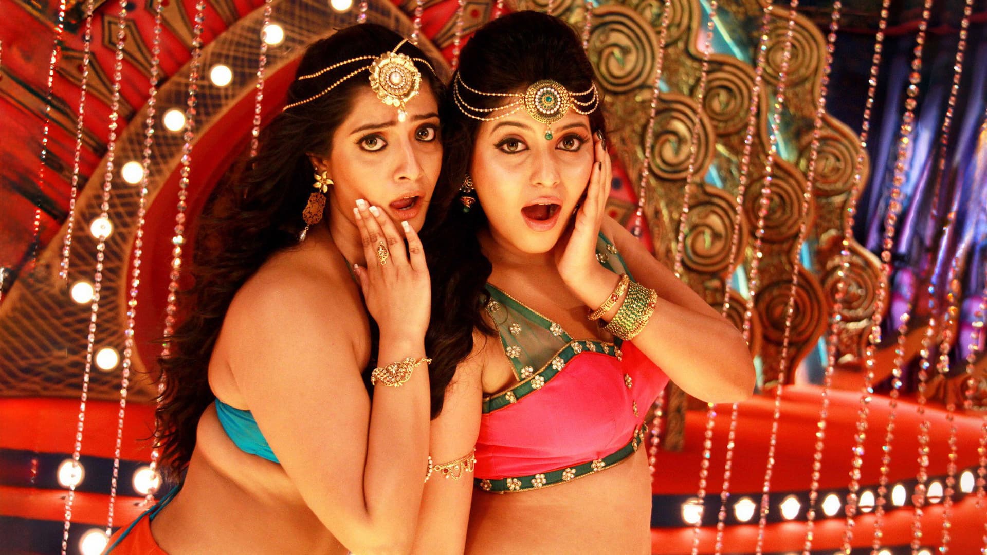 Madha Gaja Raja backdrop