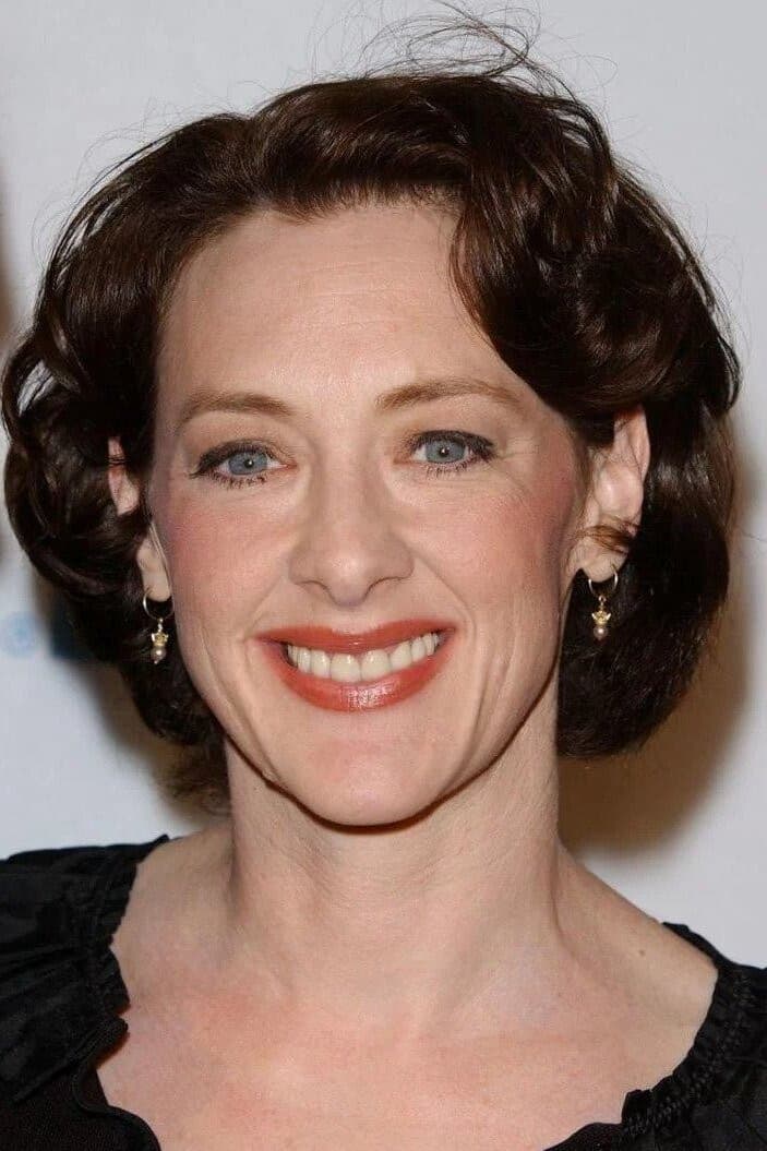 Joan Cusack profile