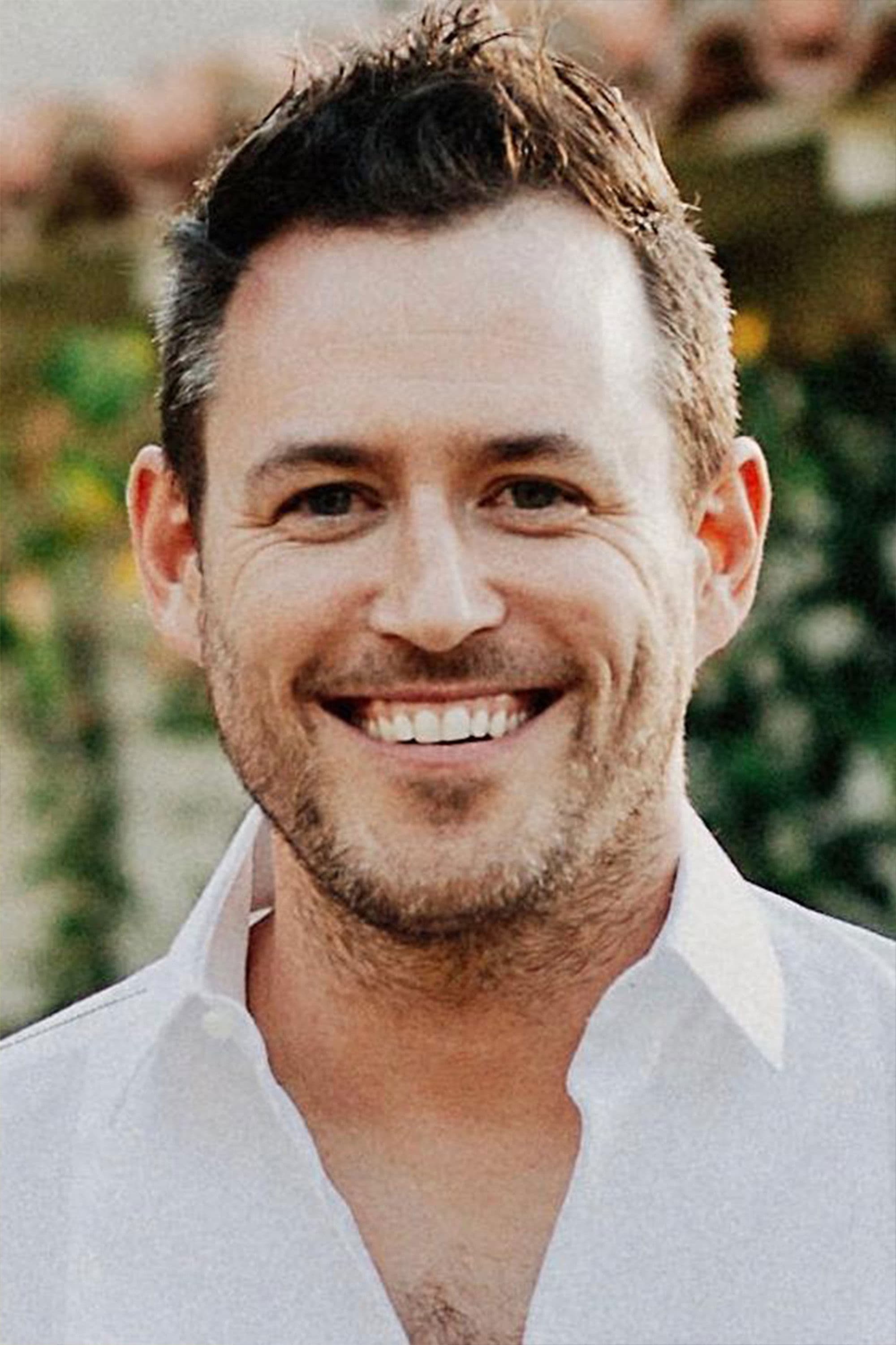 Martin Desmond Roe profile