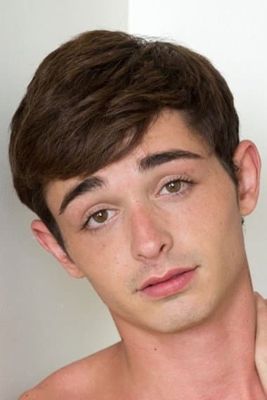 Grayson Lange profile